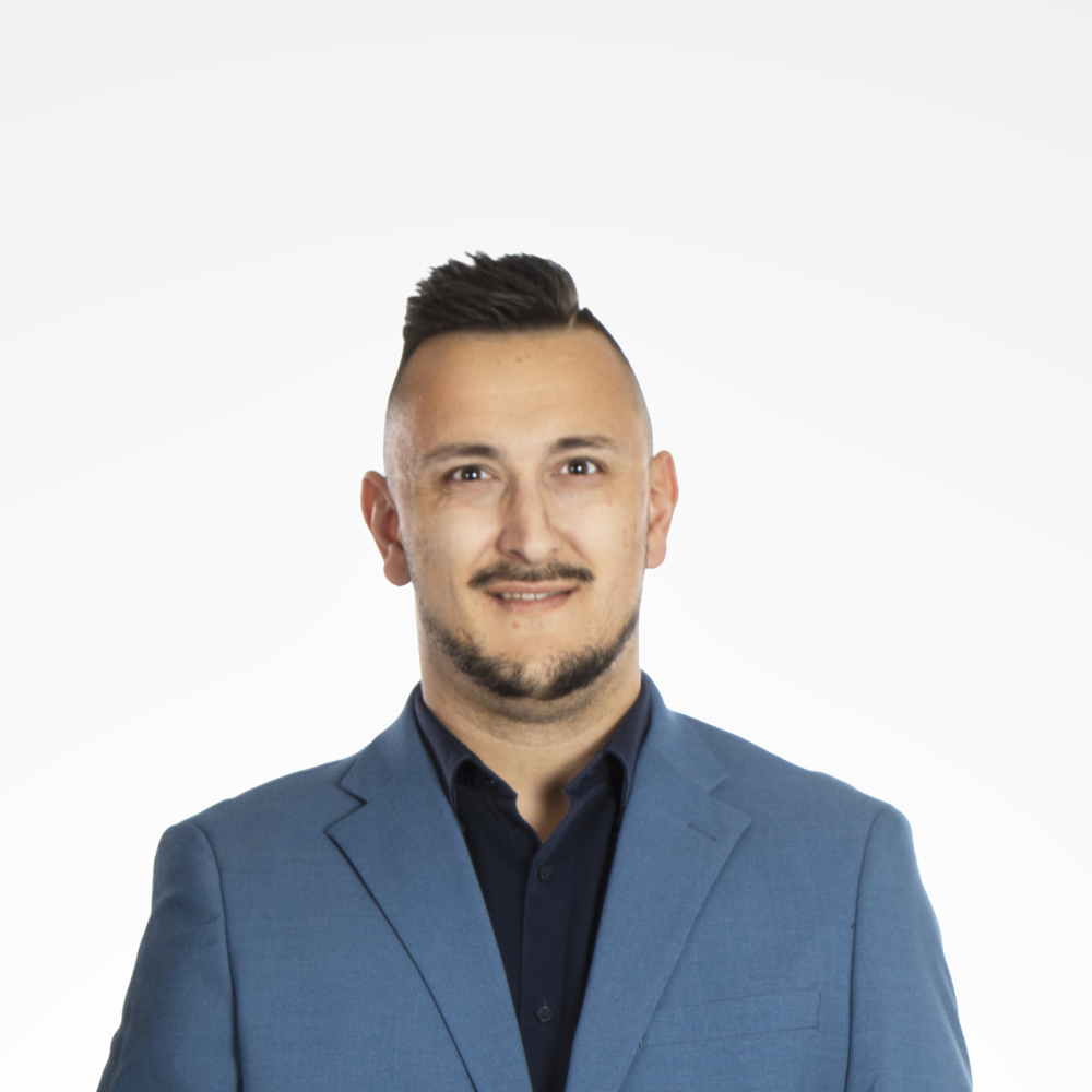 Ivo Foto per CV ECC Ivo Foto per CV ECC